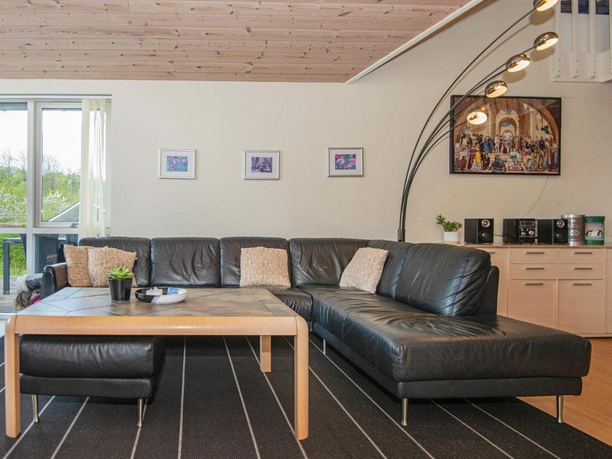 12 Person Holiday Home In Aabenraa Loddenhøj Exterior foto